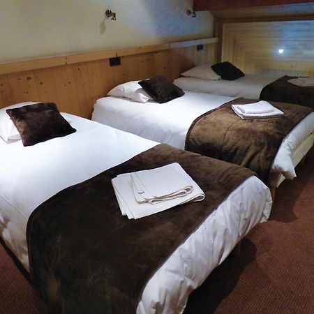 Hotel Les Flocons Le Grand-Bornand Exterior foto